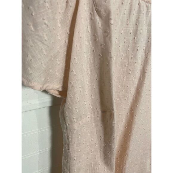 Cece Blush Pink Embroidered Short Wide Sleeve Keyhole Blouse Womens Size XXS NWT - Picture 3 of 12